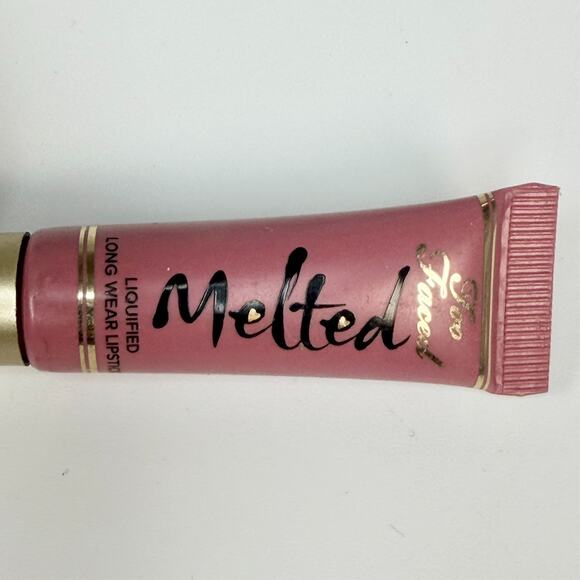 Too Faced Melted Matte Liquid Lipstick Melted Chihuahua Light Brown Nude Travel - Picture 2 of 6